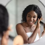 Mascarilla de aguacate para el cabello rizado