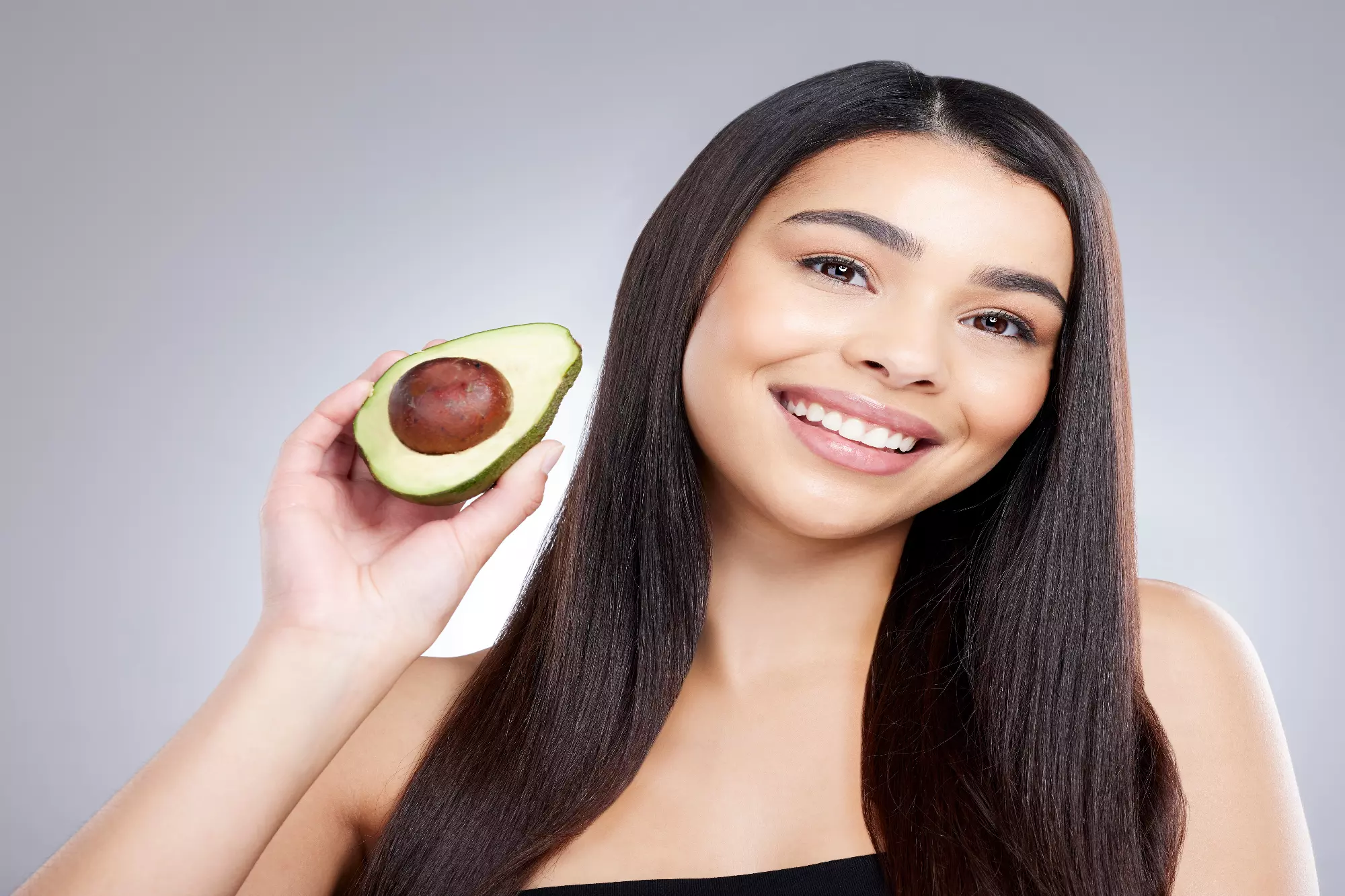 Mascarilla de aguacate y huevo para el cabello