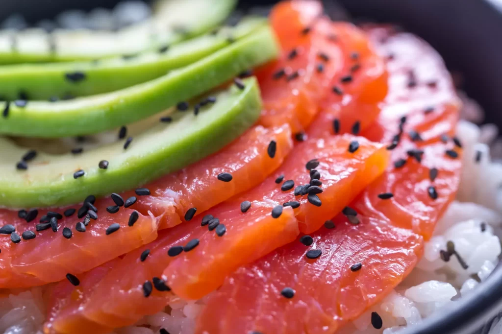 Aguacate con Salmón.